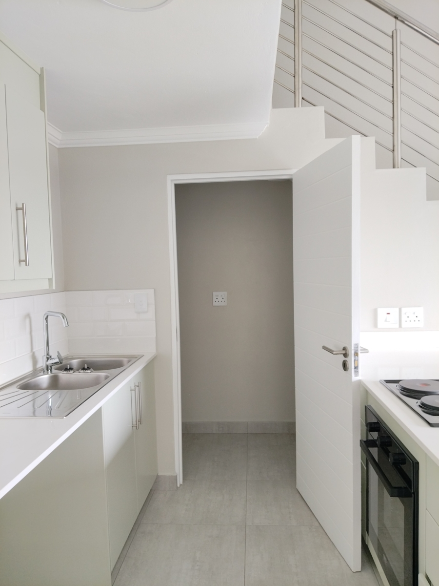 To Let 2 Bedroom Property for Rent in Struisbaai Western Cape